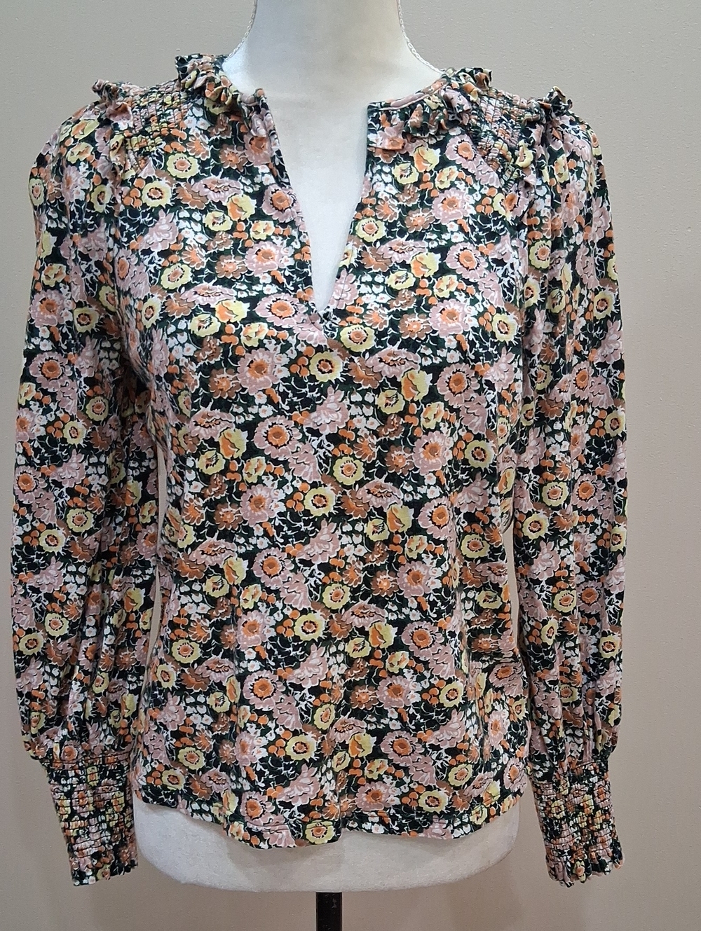 Boden Floral Pink, Yellow & Orange Floral Ruffle V-Neck Blouse Size 6